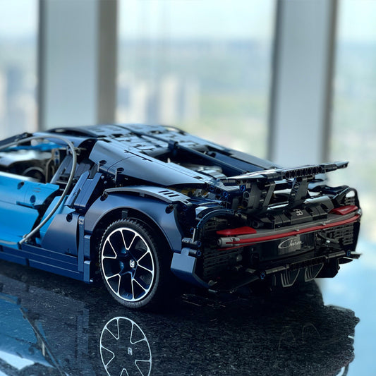 Mô hình TECHNIC siêu xe Technic Bugatti Chiron 42083 Tỉ lệ 1:8 4031 PCS